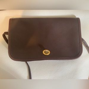 Brown Leather Dove Shoulder Bag